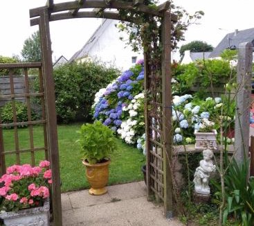 Plouvien Bed & Breakfast | les hortensias