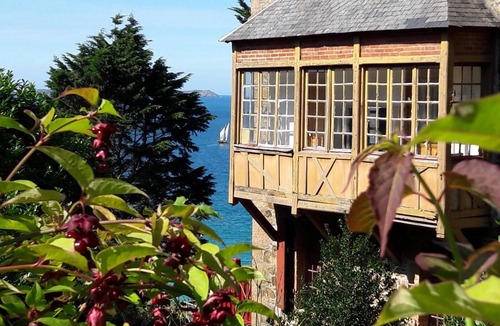 Cite House | Les Hortensias - ST Quay Perros