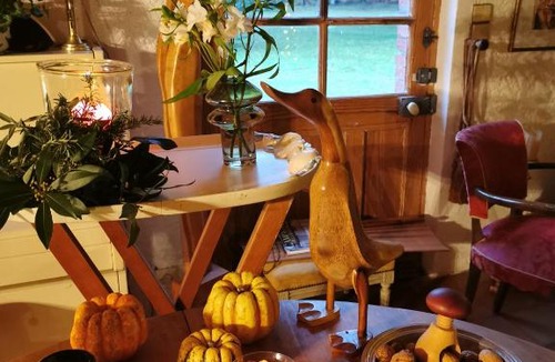 Laglorieuse Bed & Breakfast | Les Hotes Des Guillemets