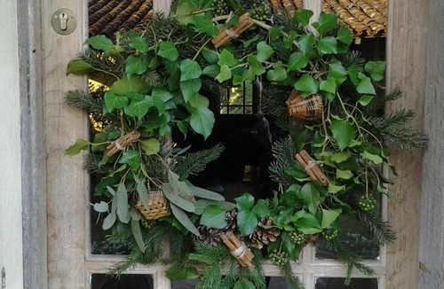 Laglorieuse Bed & Breakfast | Les Hotes Des Guillemets