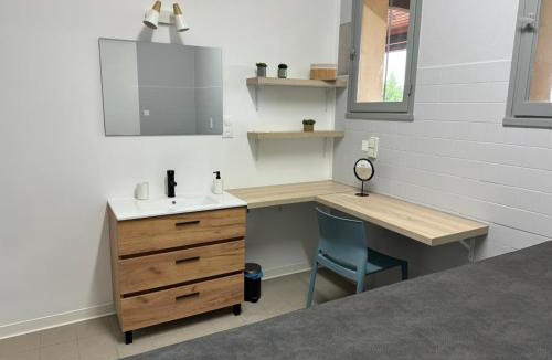 Saint-Andre-dAllas Apartment | Les hyacinthes 7