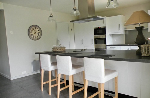 Sainghin-en-Melantois House | Les Ifs B: Charming Cottage & Private Garden - Lille