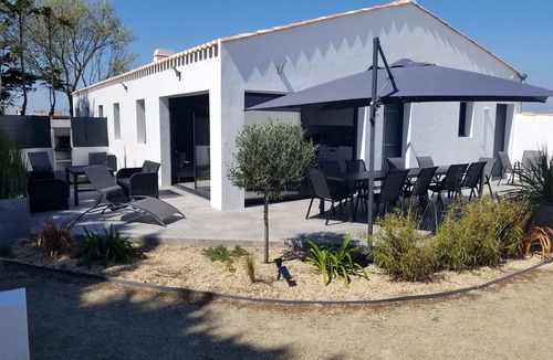 Noirmoutier-en-l'Ile House | Les ilets : beautiful property in 2 gites - 20 people