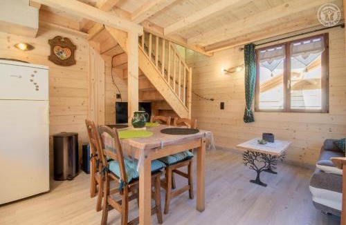 Saint-Pierre-de-Curtille Bed & Breakfast | Les inséparables