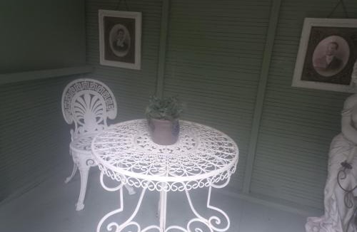 Watronville House | Les Insolites