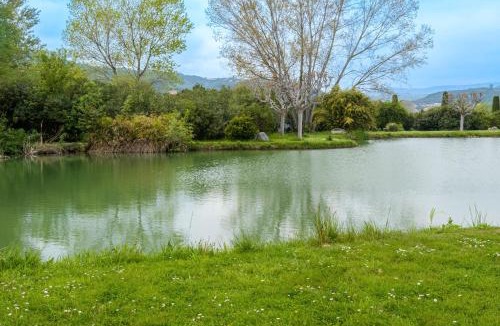 La Roquette-sur-Siagne Ski Chalet | Les Iris le Lac de la Vallée