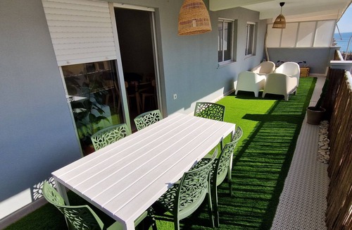 Tavernes de la Valldigna Apartment | Les jardins de Tavernes Spacious, pleasant apartment a stone's throw from the beach