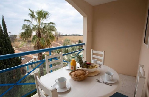 Le Lavandou Apartment | Les Jardins d'Anglade by Interhome