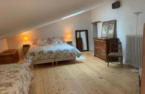 Ozenay Bed & Breakfast | Les Jardins d'Ayaël