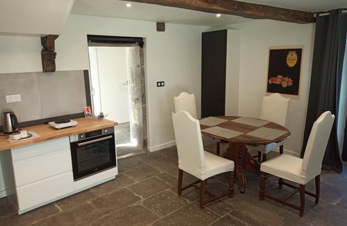 Saint-Ignat House | Les Jardins de Tirande - rdc