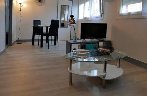 Les 3 Cites Apartment | "Les Jardins du Clain"