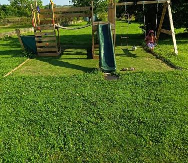 Digoin Apartment | Les jardins Ducarouge 2 climatisé