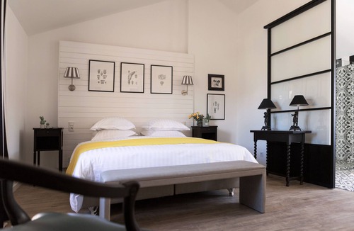Villeneuve-les-Avignon Bed & Breakfast | Les Jardins de la Livrée