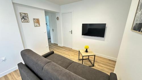 Vernon Apartment | Les Jonquilles