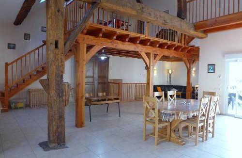 Vignes-la-Cote House | Les jonquilles