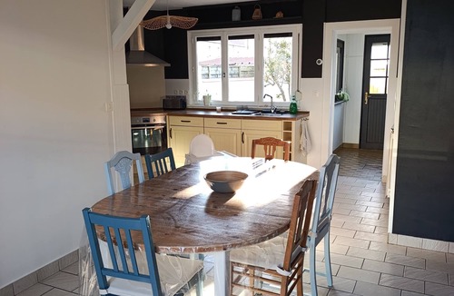 Petit-Fort-Philippe House | Les jours heureux, comfortable house near beach/shops/cnpe Dog allowed