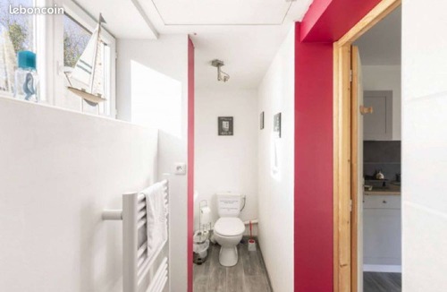 Commes Cabin | Les Joyeux Compagnons - Commes