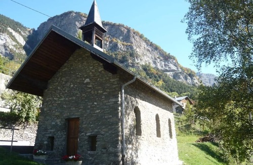 Montvernier House | LES LACETS DE MONTVERNIER