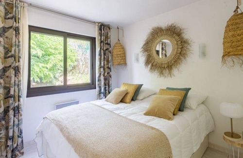Le Lavandou Apartment | Les Lantanas