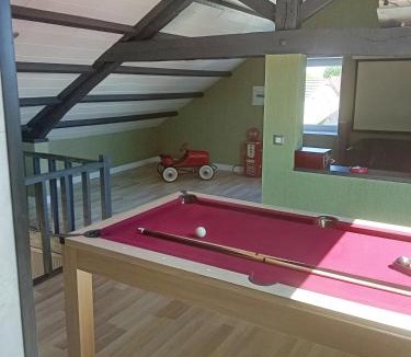 Saint-Sulpice-le-Dunois House | Les lapins bleus