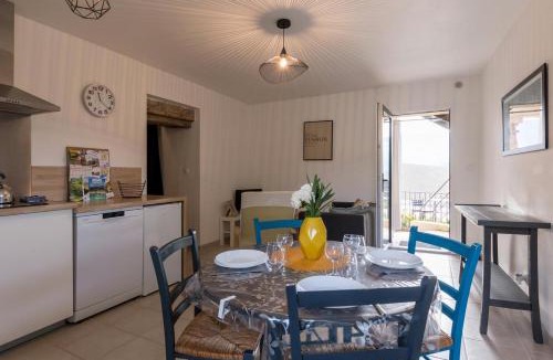 Mirabel-et-Blacons Apartment | Les Lauriers d'Aimée pour 4 pers