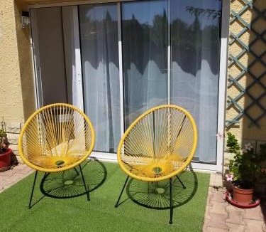 Espondeilhan Bed & Breakfast | Les Lauriers