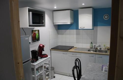 Peyrolles-en-Provence Apartment | les lauriers de Joelle