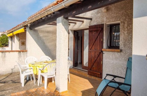 Saint-Cyprien Plage House | Les Lauriers Roses by Interhome