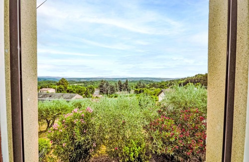 Montreal House | Les Lauriers Roses by Interhome