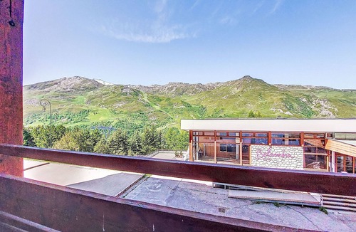 Les Menuires Apartment | Les Lauzes C19 by Interhome