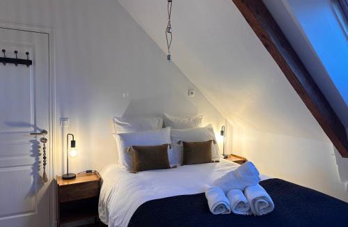 Lanvallay Apartment | Les Libellules Appartement avec baignoire spa à Dinan Lanvallay
