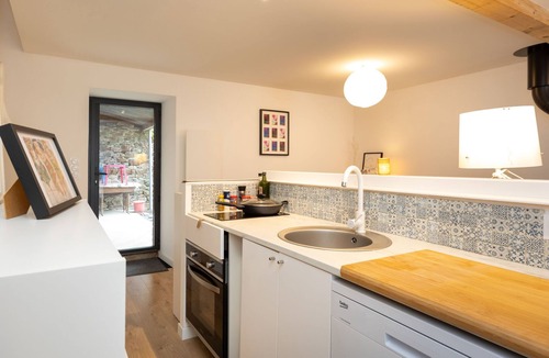 Le Vivier-sur-Mer House | Les Liesses by Interhome