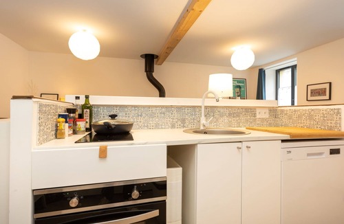 Le Vivier-sur-Mer House | Les Liesses by Interhome