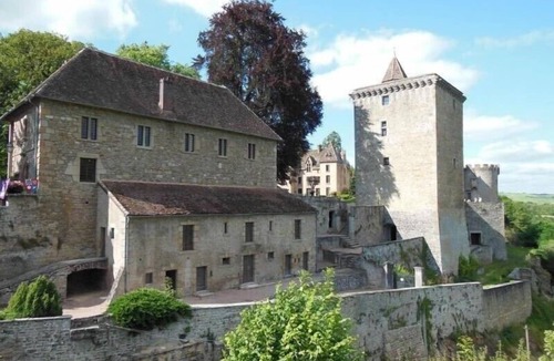 Couches House | Les Lilas - COUCHES - Gîte