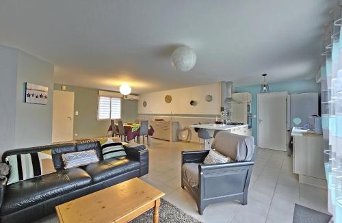 Guecelard House | Les lilas de Miri