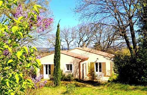 Piolenc House | Les Lilas des Chênes