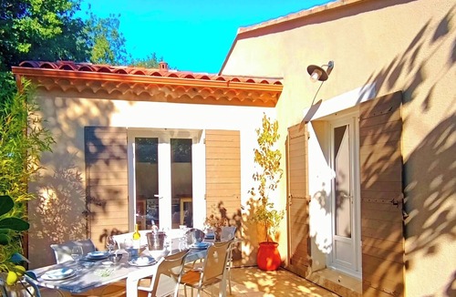 Piolenc House | Les Lilas des Chênes
