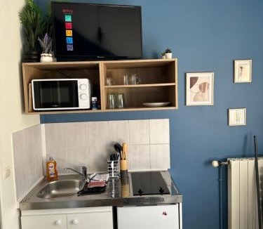 Miroir - Batignolles Apartment | Les Lilas - Gare - Centre - 2 Personnes