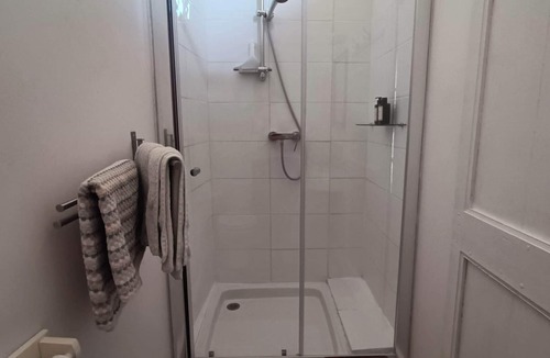 Sonnac-sur-l'Hers Bed & Breakfast | Les lits de Montbel B&B