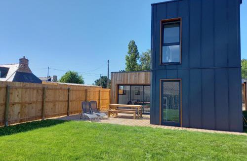 Lannion House | Les Lodges de Beg Leguer - côte de granit rose