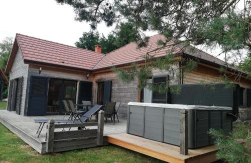 Brazey-en-Morvan Ski Chalet | Les Lodges du Morvan