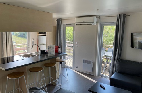 Saint-Leger-sur-Dheune Cottage | Les Lodges