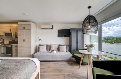 Sainte-Agathe-des-Monts House | Les Lofts du Lac des Sables 3