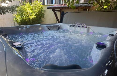 Chonas-l'Amballan Apartment | LES LOGES DE BACCHUS Le Carpe Diem