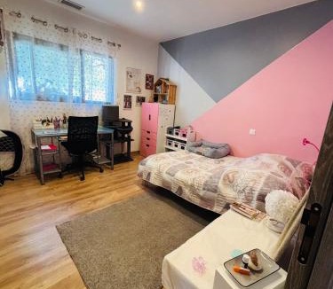 Cessenon-sur-Orb House | Les Loges Florales - Logements à proximité de la rivière Réals