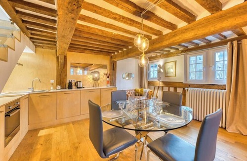 Quartier Vieux Marche-Cathedrale Apartment | *Les Loges Saint Éloi : Somptueux F4 pour 7 personnes*