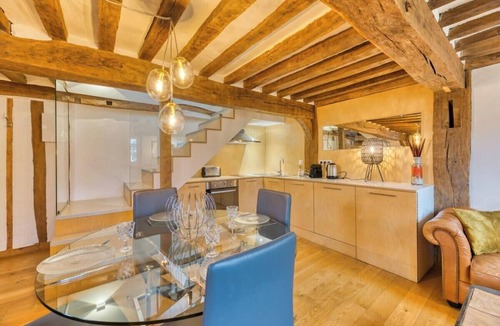 Quartier Vieux Marche-Cathedrale Apartment | *Les Loges Saint Éloi : Somptueux F4 pour 7 personnes*