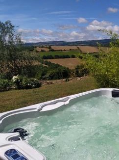Saint-Beauzely Bed & Breakfast | Les Logis de Léa