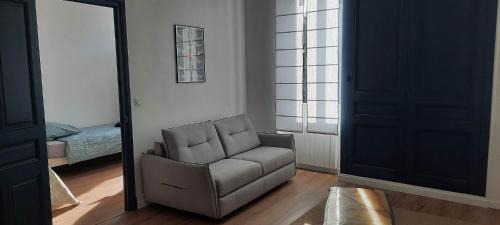 Oyonnax Apartment | Les lunettes d'Oyo 02