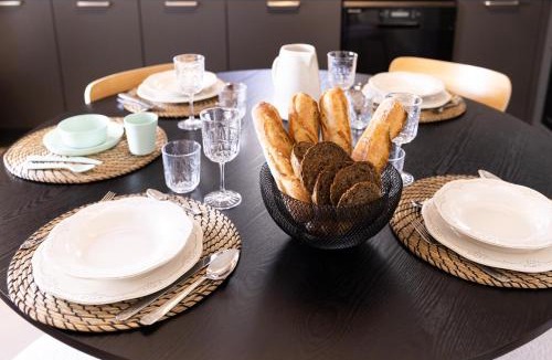 Marly-le-Roi House | Les Maisons de l'Abreuvoir Côté Village